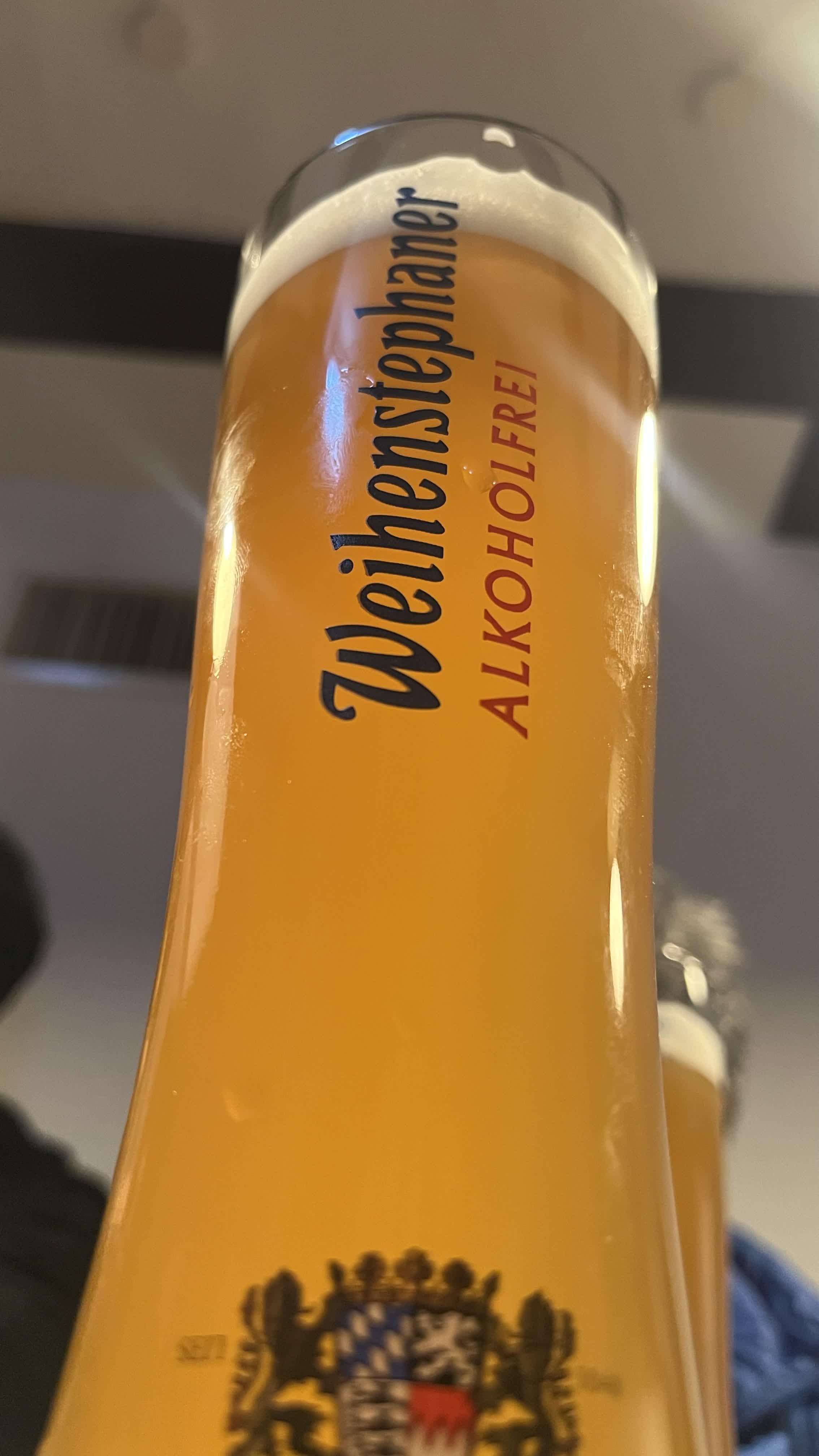 A glass of Weihenstephaner Alkoholfrei wheat beer